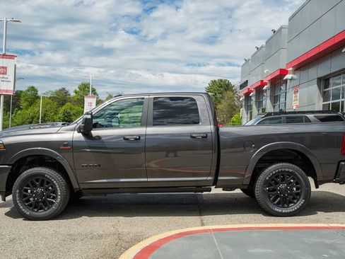 New 2026 RAM 2500 Limited image 4