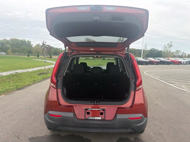 Used 2021 Kia Soul LX FWD image 9