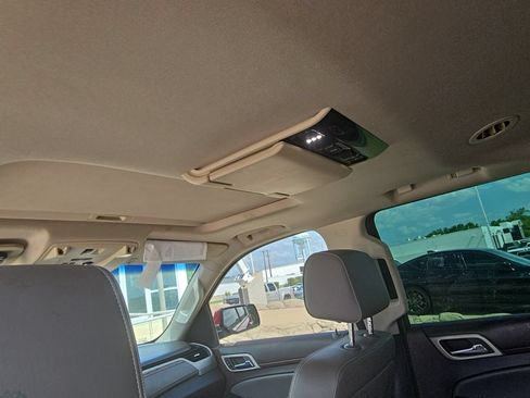 Used 2015 GMC Yukon Denali w/ Touring Package RWD image 19