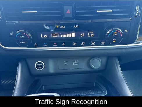Certified 2023 Nissan Rogue SL w/ SL Premium Package AWD/4WD image 21
