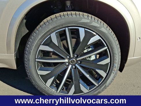 New 2026 Volvo XC90 B6 Ultra w/ Protection Package image 5