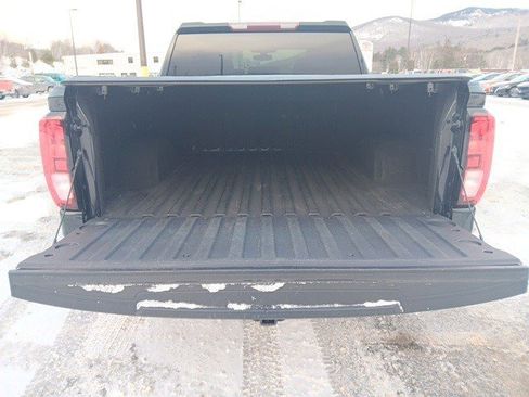 Certified 2020 GMC Sierra 1500 Elevation w/ Elevation Value Package image 24