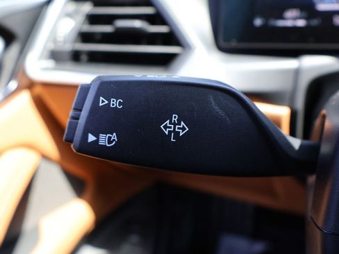 Certified 2024 BMW 430i xDrive Convertible w/ Convenience Package image 44