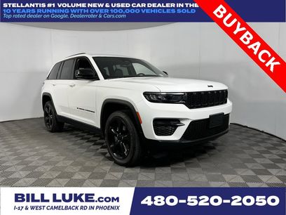 Used 2023 Jeep Grand Cherokee Altitude