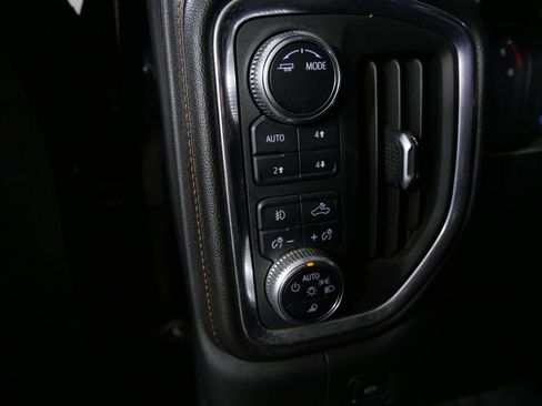 Used 2020 GMC Sierra 1500 AT4 w/ AT4 Premium Package AWD/4WD image 18