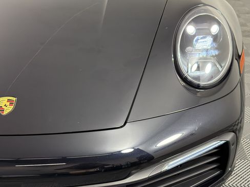 Certified 2024 Porsche 911 Targa 4 w/ Sport Package AWD/4WD image 12