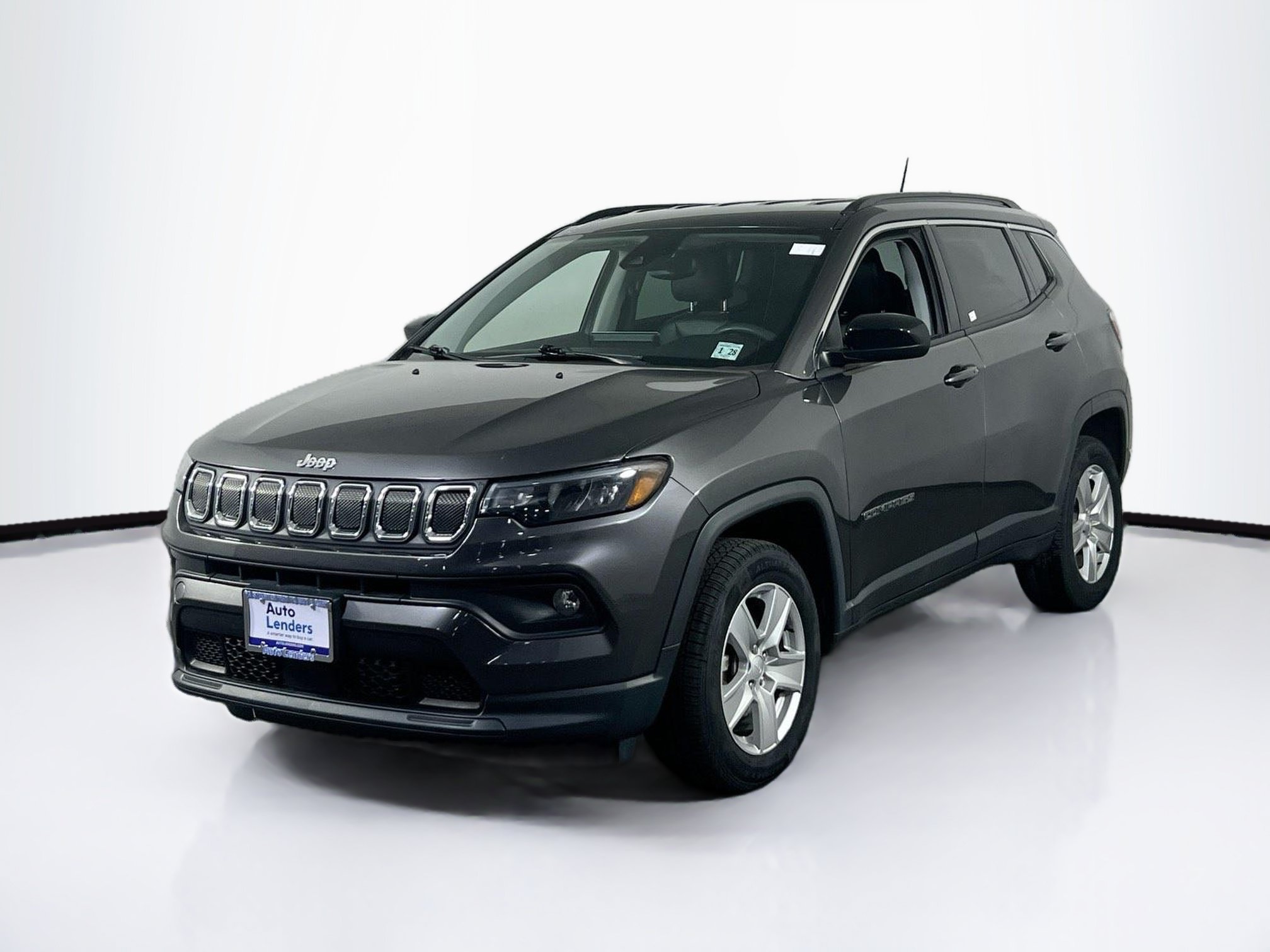 Used 2022 Jeep Compass Latitude AWD/4WD image 1