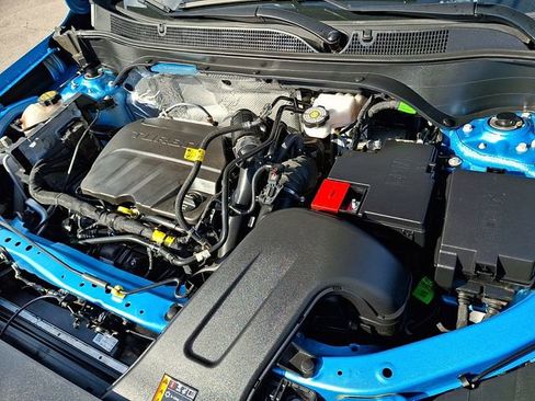 Certified 2025 Chevrolet Trax LT FWD image 26