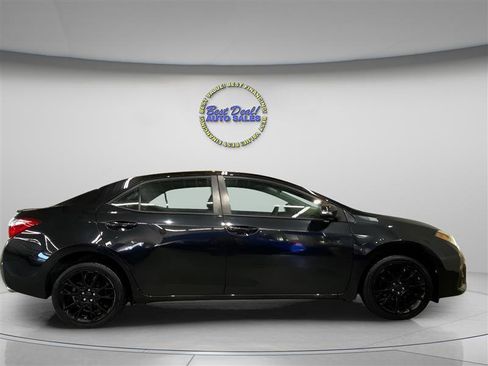 Used 2016 Toyota Corolla S Special Edition FWD image 6