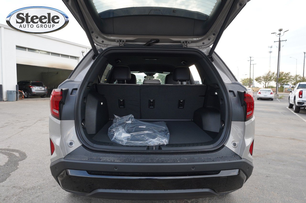 New 2027 GMC Terrain Elevation w/ Elevation Premium Package AWD/4WD image 23