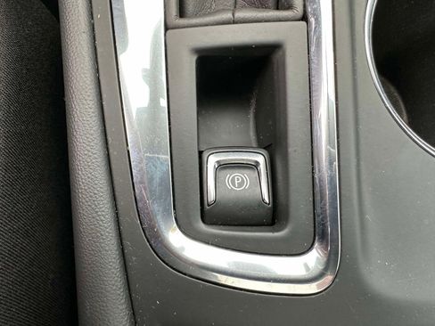 Certified 2023 Chevrolet Equinox LT FWD image 31