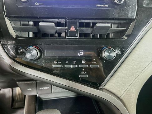 Used 2023 Toyota Camry LE FWD image 22
