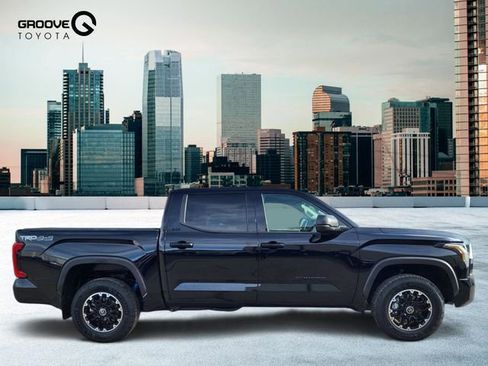 Used 2024 Toyota Tundra SR5 image 7