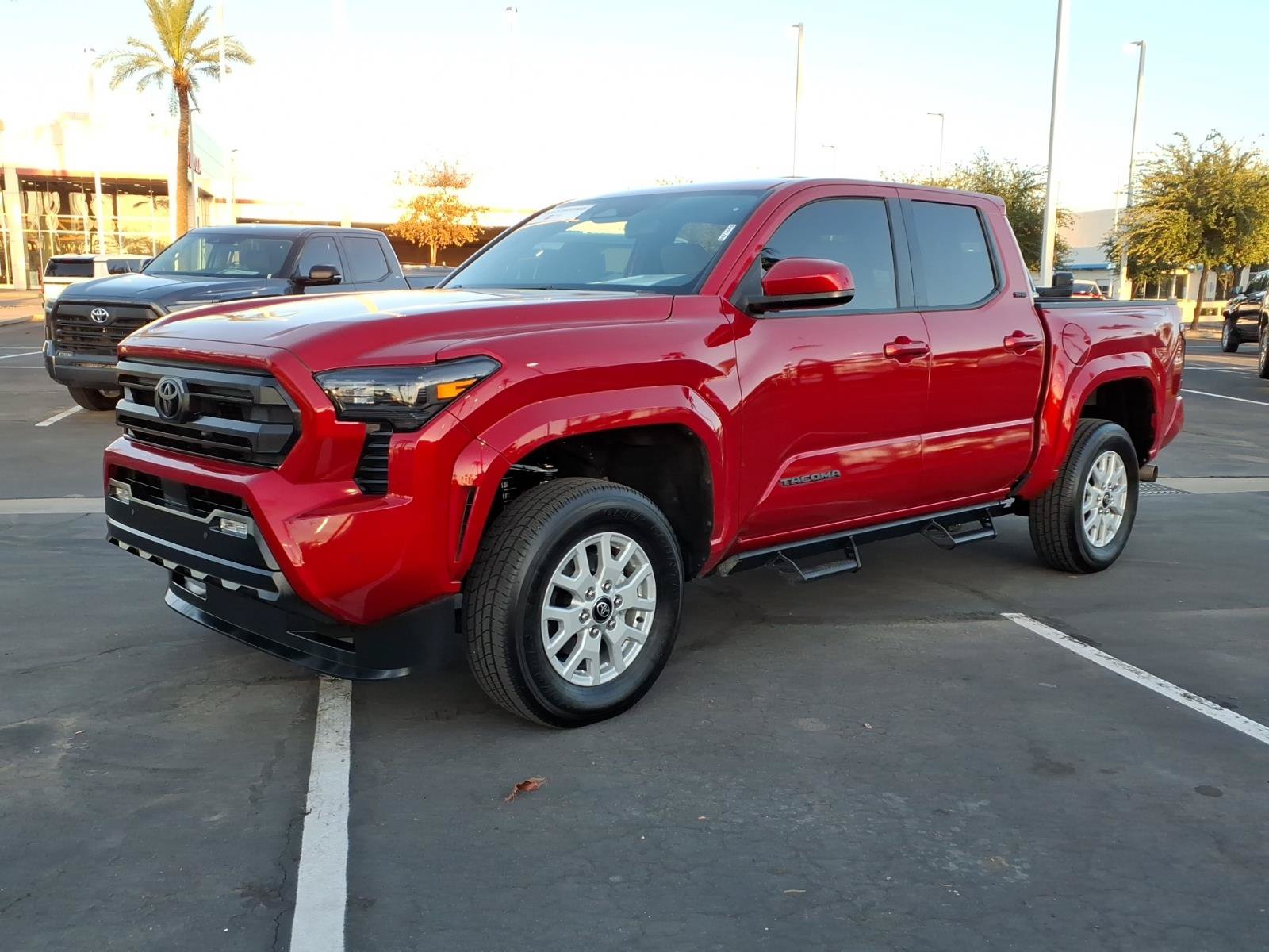 Certified 2025 Toyota Tacoma SR5 AWD/4WD image 8