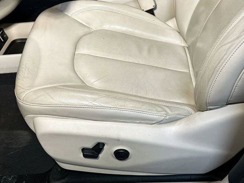 Used 2017 Chrysler Pacifica Touring-L image 19