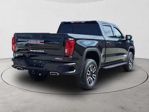 Used 2023 GMC Sierra 1500 AT4 w/ AT4 Premium Package AWD/4WD image 5