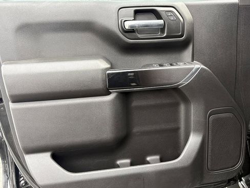 Certified 2025 Chevrolet Silverado 1500 Custom Trail Boss w/ Midnight Edition image 16