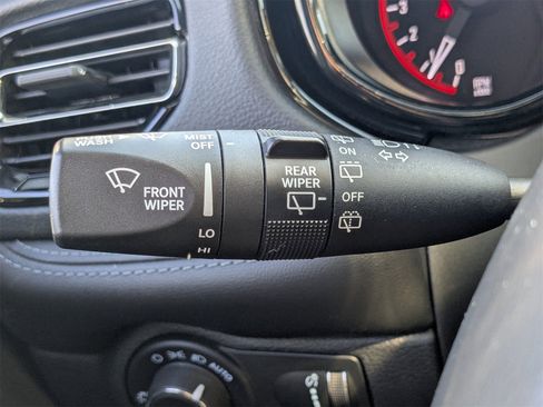 Used 2022 Dodge Durango GT image 33