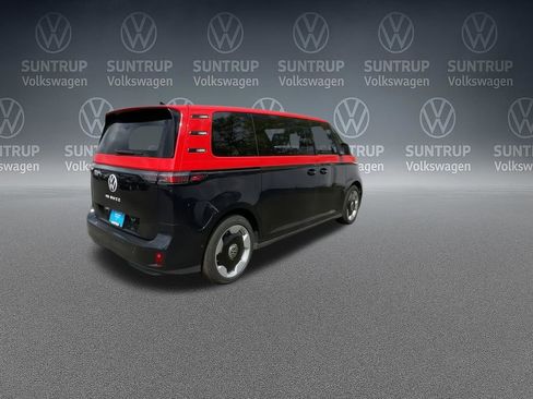 New 2025 Volkswagen ID. Buzz Pro S RWD image 21