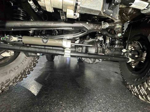 Used 2022 Jeep Wrangler Unlimited Rubicon w/ Xtreme Recon 35" Tire Package image 37