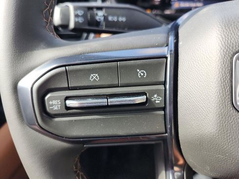 New 2026 GMC Canyon AT4 image 19