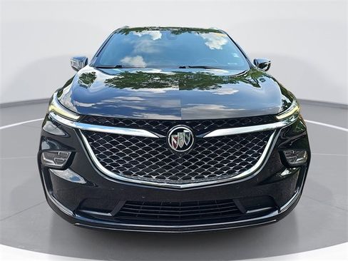 Certified 2023 Buick Enclave Avenir w/ Avenir Technology Package image 8