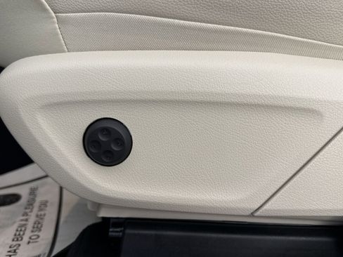 Used 2022 Mercedes-Benz GLE 350 4MATIC image 14