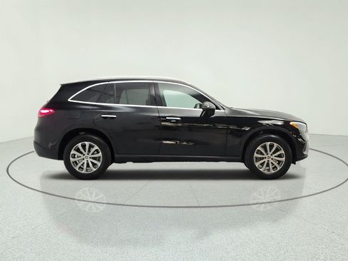 Certified 2026 Mercedes-Benz GLC 300 image 4