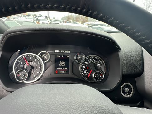 Used 2024 RAM 2500 Big Horn w/ Bed Utility Group image 30