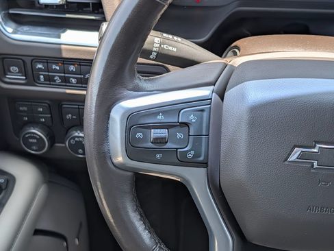 Used 2022 Chevrolet Tahoe Z71 w/ Z71 Off-Road Package AWD/4WD image 20