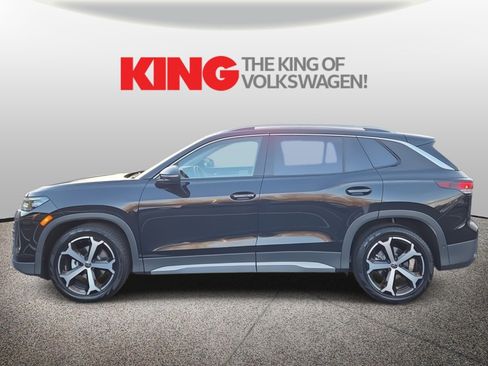 New 2026 Volkswagen Tiguan SE image 7