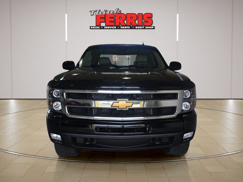 Used 2010 Chevrolet Silverado 1500 LTZ w/ LTZ Plus Package AWD/4WD image 2