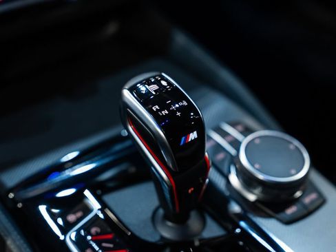 Used 2019 BMW M5 w/ Executive Package AWD/4WD image 36