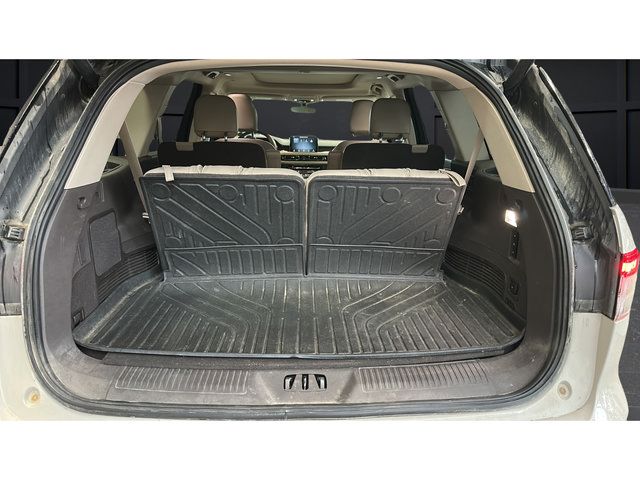 Used 2023 Lincoln Aviator Reserve w/ Equipment Group 201A AWD/4WD image 26