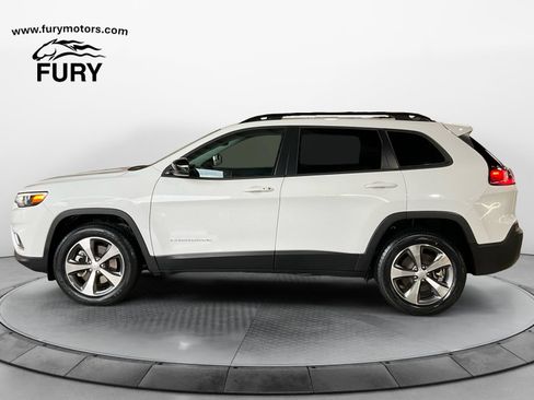 Used 2022 Jeep Cherokee Limited AWD/4WD image 6