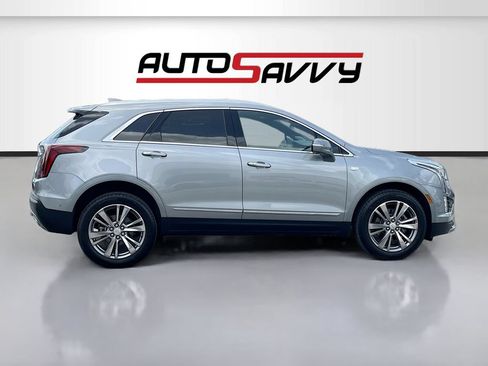 Used 2025 Cadillac XT5 Premium Luxury w/ Technology Package AWD/4WD image 8