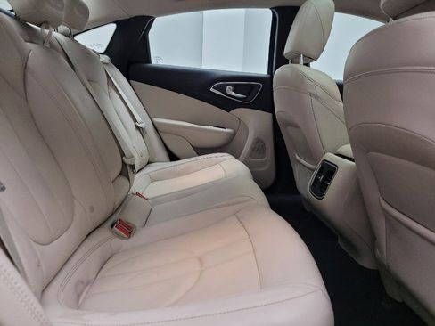 Used 2015 Chrysler 200 C w/ Navigation & Sound Group I image 19