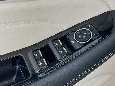 Certified 2017 Ford Edge Titanium w/ Equipment Group 302A image 24