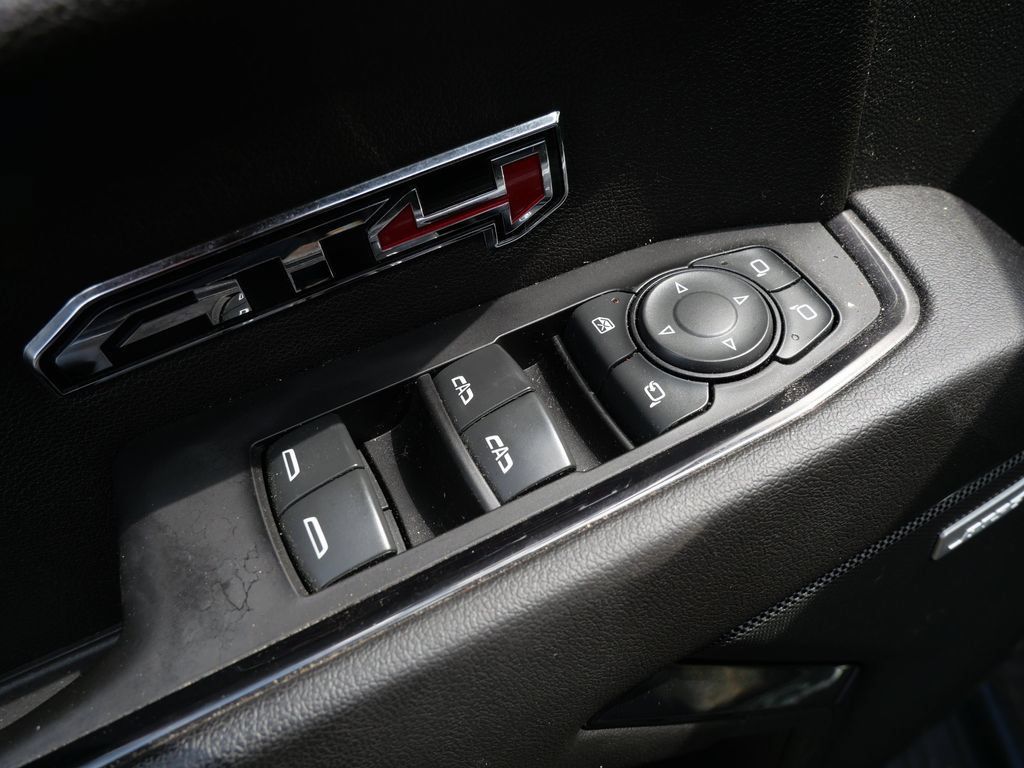 Certified 2022 GMC Sierra 1500 AT4 w/ AT4 Premium Package AWD/4WD image 18