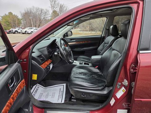 Used 2012 Subaru Outback 2.5i Limited image 10