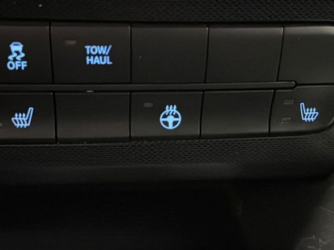 Used 2017 RAM 1500 Rebel w/ Luxury Group AWD/4WD image 32