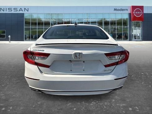 Used 2021 Honda Accord Sport image 6