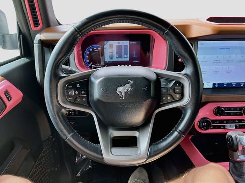 Used 2024 Ford Bronco Outer Banks image 11