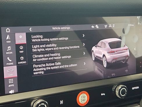 Used 2026 Porsche Macan AWD/4WD image 27