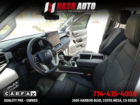 Used 2024 Toyota Tundra Limited AWD/4WD image 30