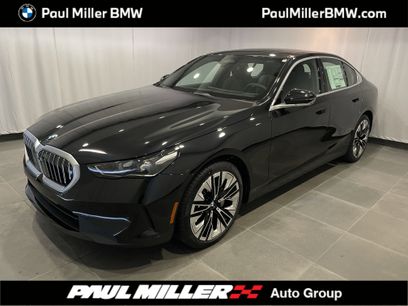 New 2026 BMW 530i xDrive w/ Premium Package