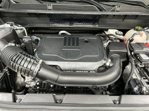 Certified 2023 GMC Acadia SLE w/ Driver Convenience Package AWD/4WD image 24