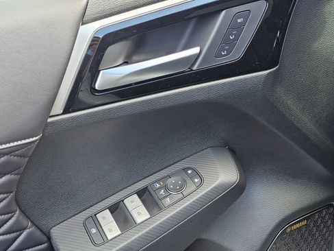 New 2026 Mitsubishi Outlander 4WD Plug-In Hybrid image 20