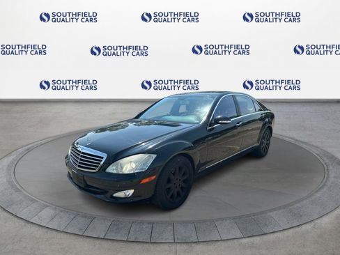 Used 2007 Mercedes-Benz S 550 4MATIC image 2