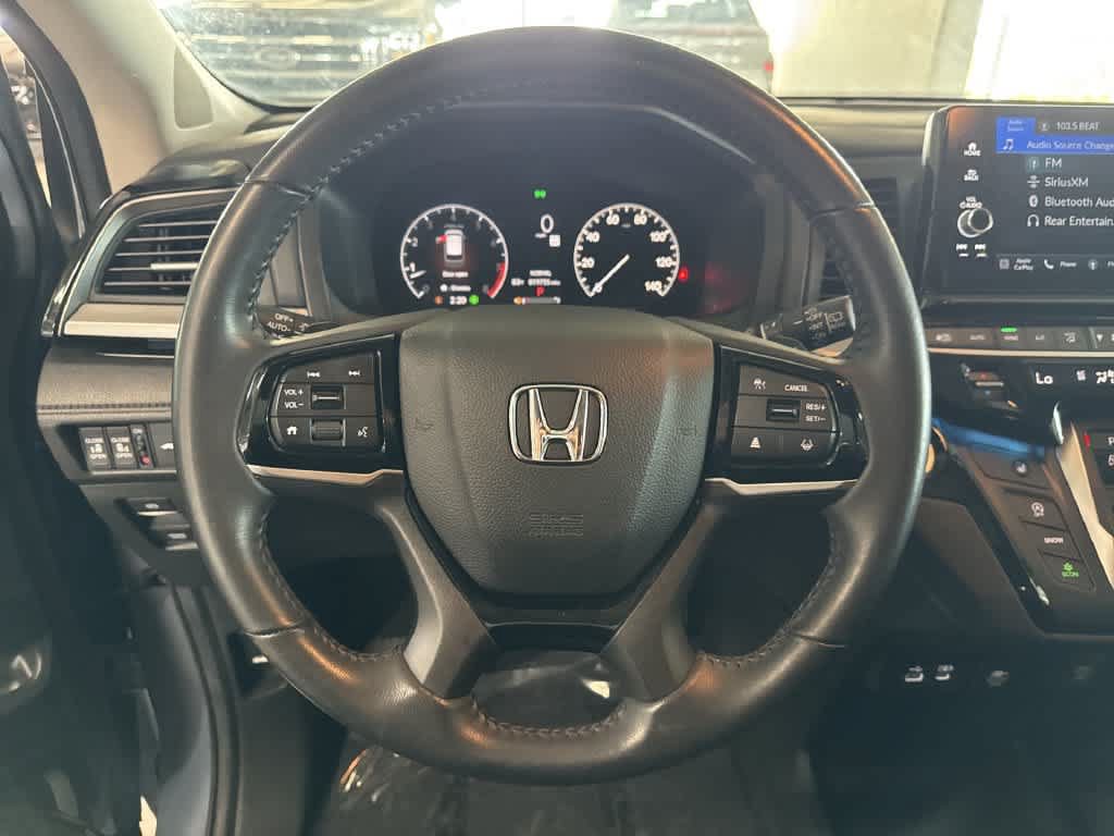 Certified 2025 Honda Odyssey Touring image 14